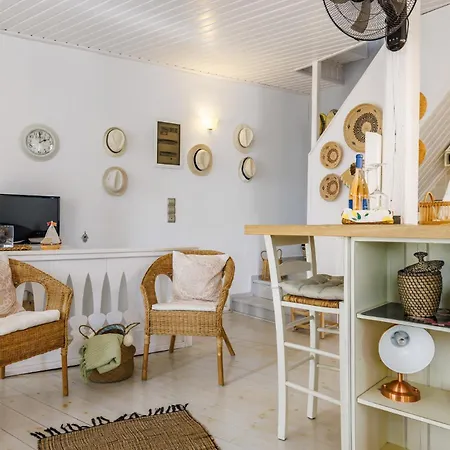 La Casa Del Limon - Sea Views & Walkable Location