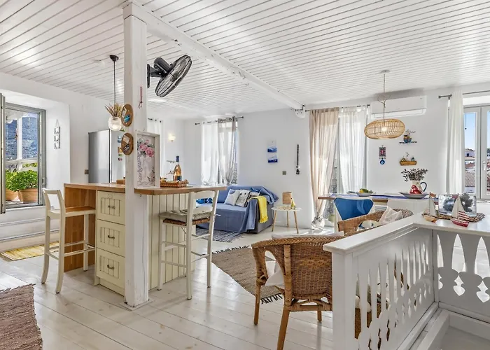 La Casa Del Limon - Sea Views & Walkable Location Σκόπελος