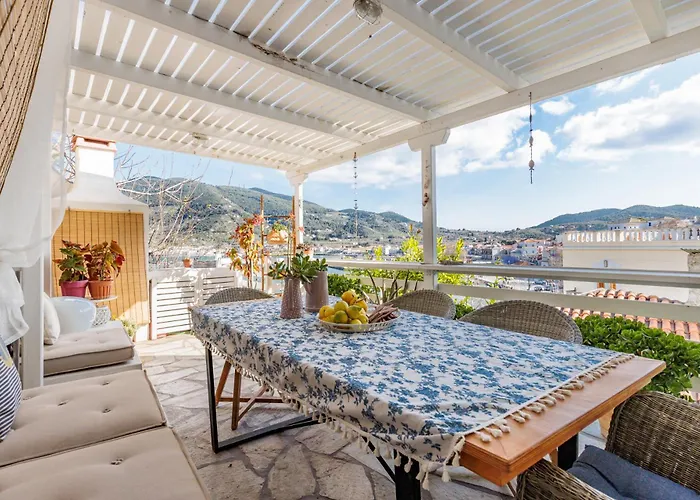 La Casa Del Limon - Sea Views & Walkable Location *