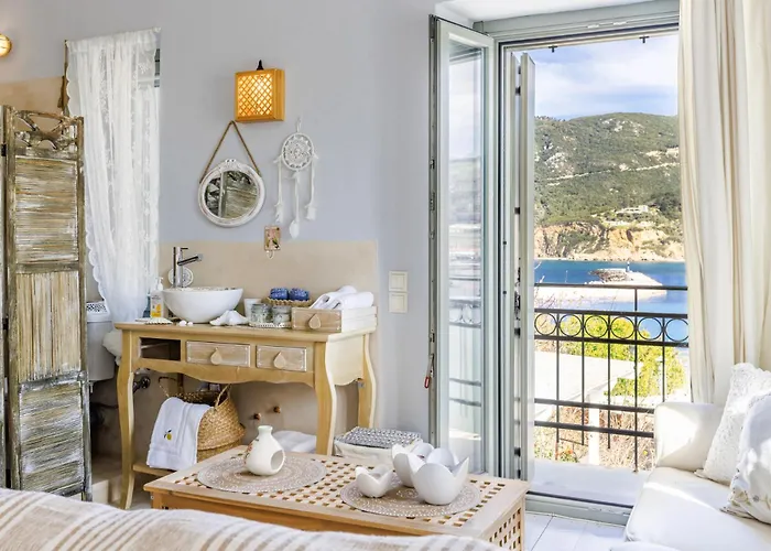 La Casa Del Limon - Sea Views & Walkable Location