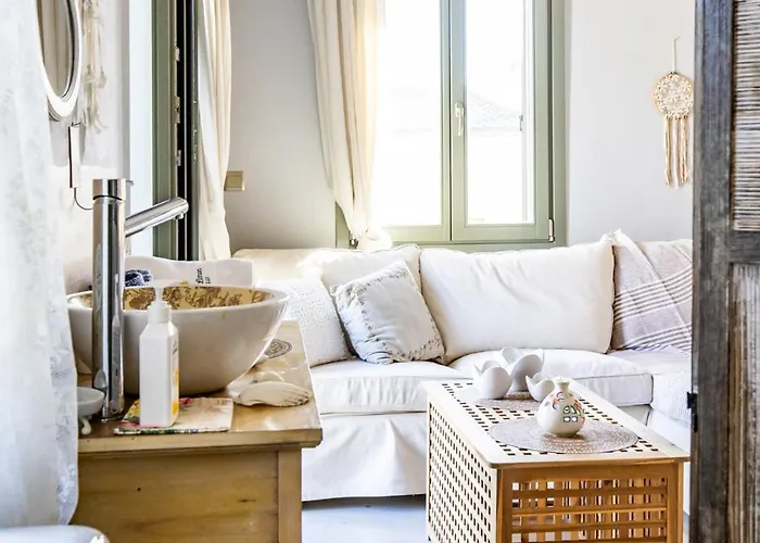 La Casa Del Limon - Sea Views & Walkable Location *